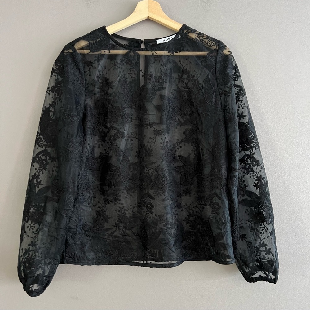 NA-KD Women’s Black Floral Lace Sheer Top Embroidered Elegant Size 40
